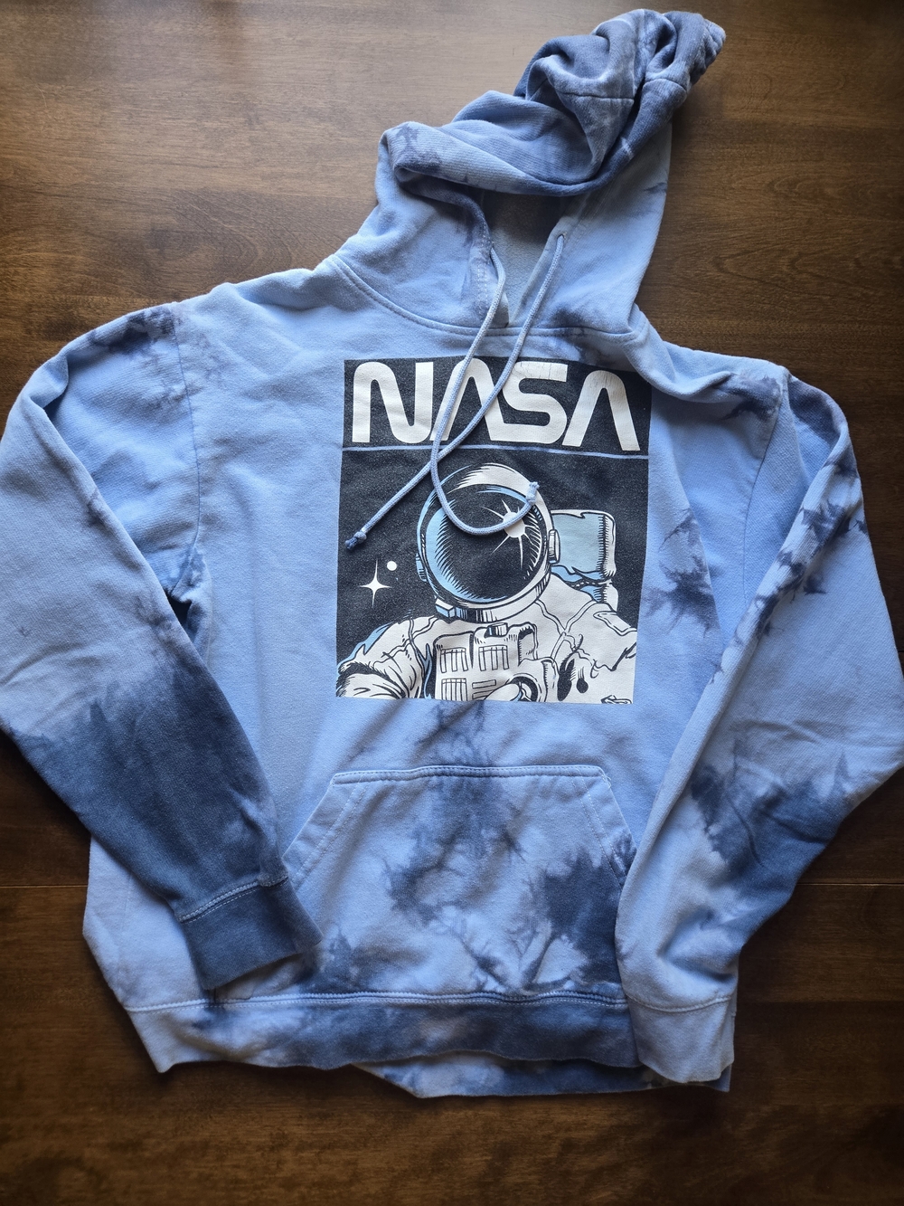 NASA Tie Dye Hoodie Size Medium Blue Graphic Astronaut Sweatshirt Pullover